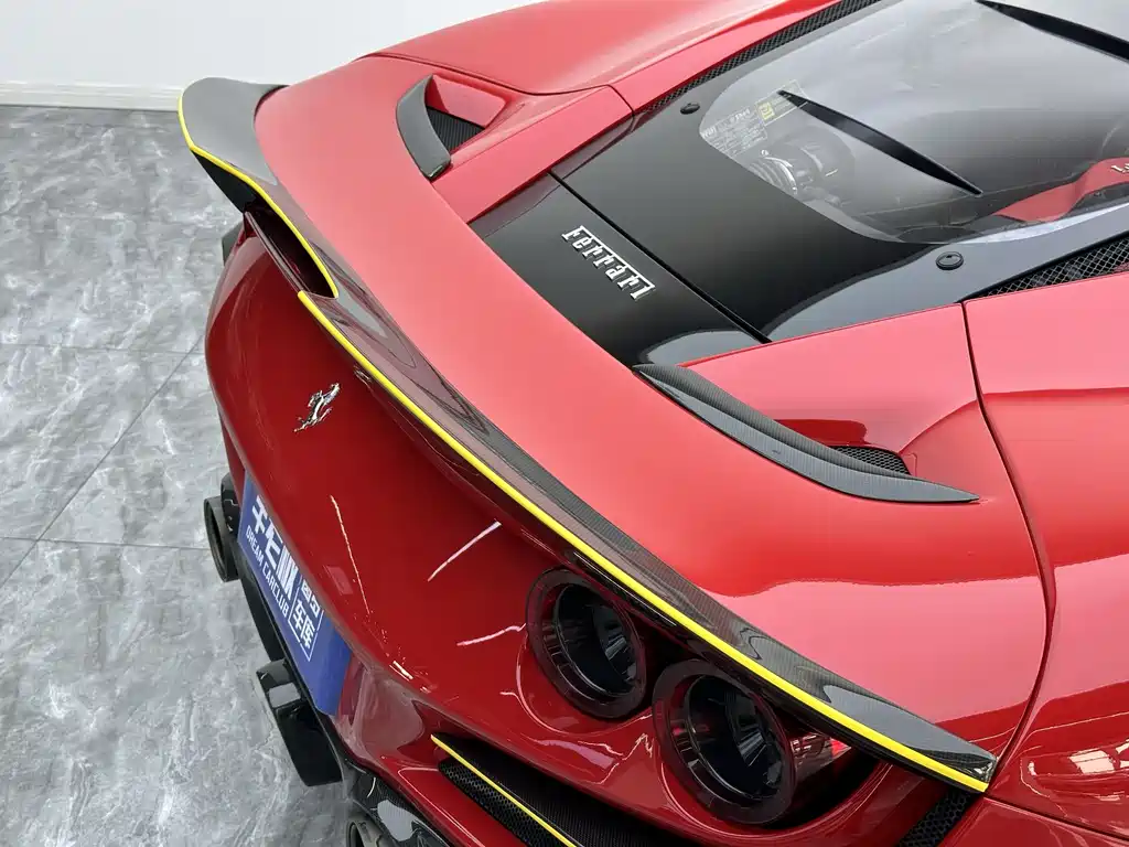 Ferrari F8 2022 — фото 33