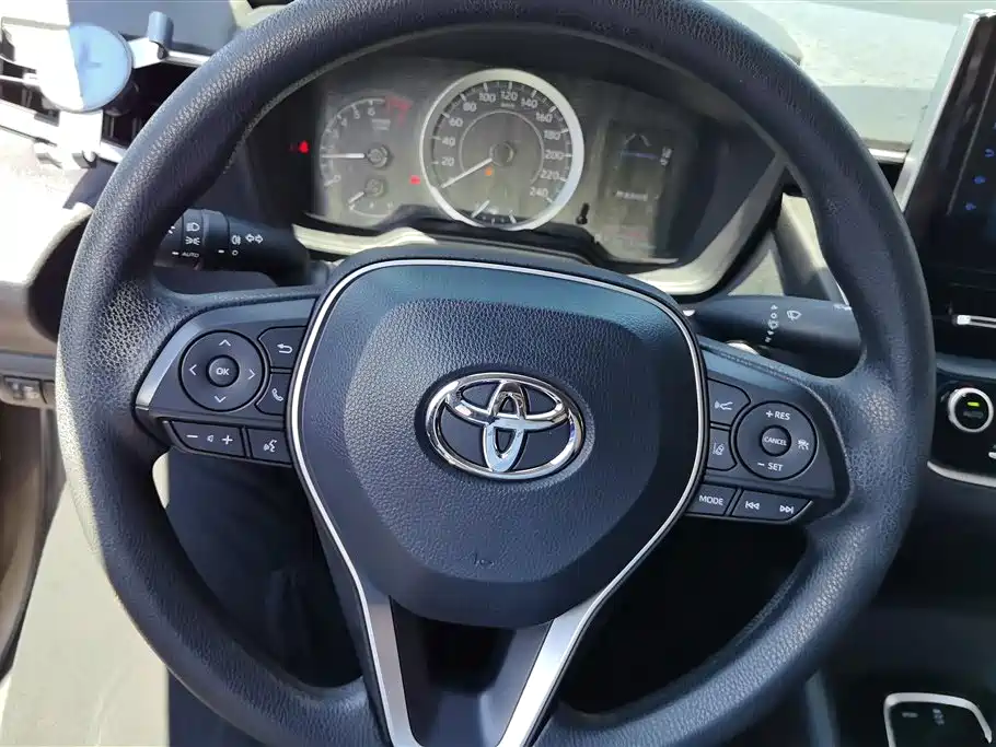 Toyota Levin 2022 — фото 15