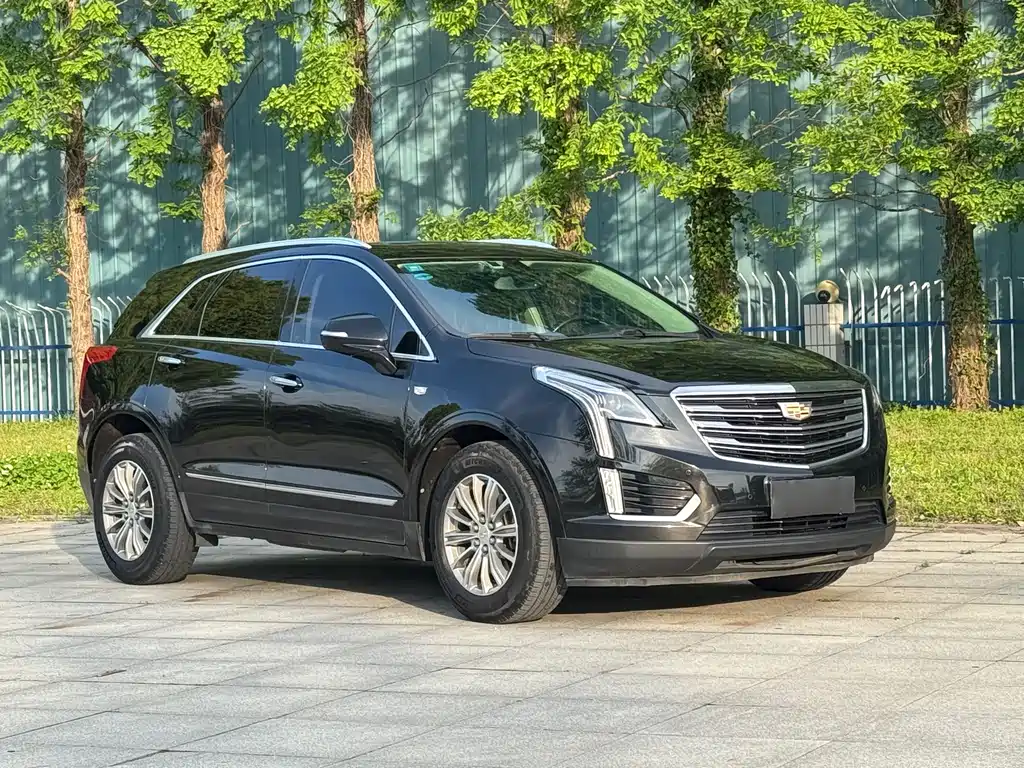 Cadillac XT5 2016 — фото 3