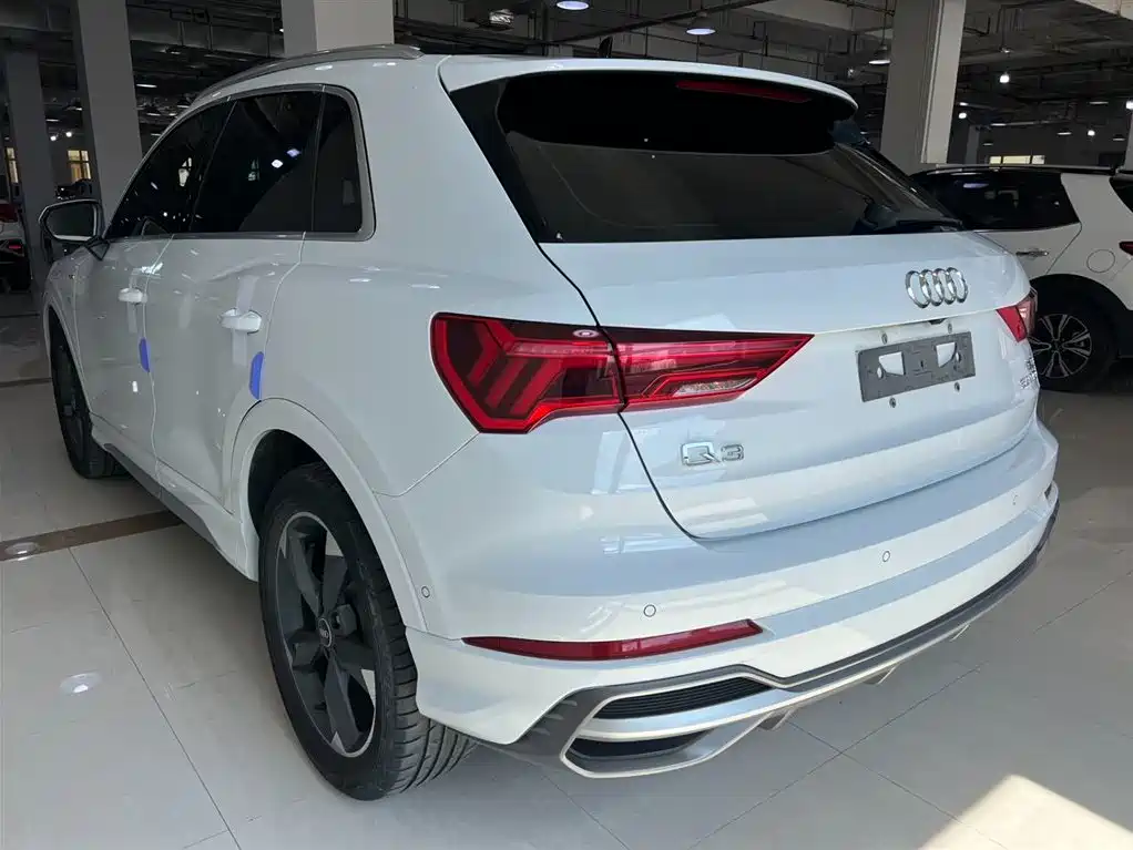 Audi Q3 2023