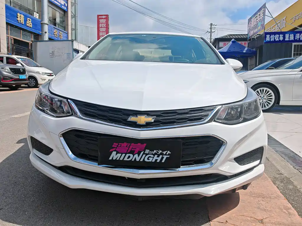Chevrolet Cruze 2018 — фото 3