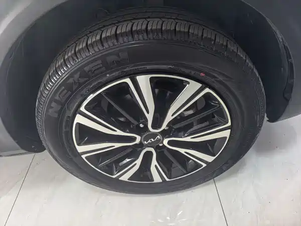 Kia KX1 2021