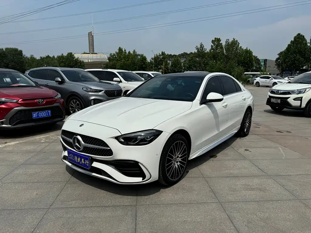 Mercedes-Benz C-Class 2022 — фото 1