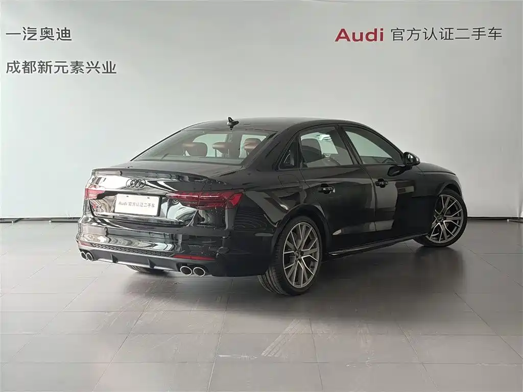 Audi S4 2025 — фото 4