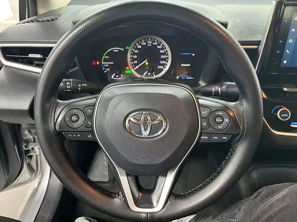 Toyota Corolla 2022 — фото 14