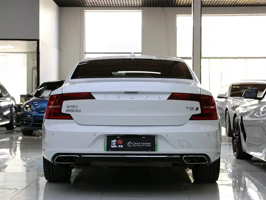 Volvo S90 PHEV 2020 — фото 24