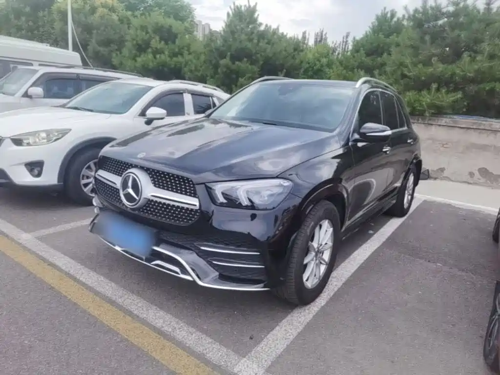 Mercedes-Benz GLE 2021 — фото 1