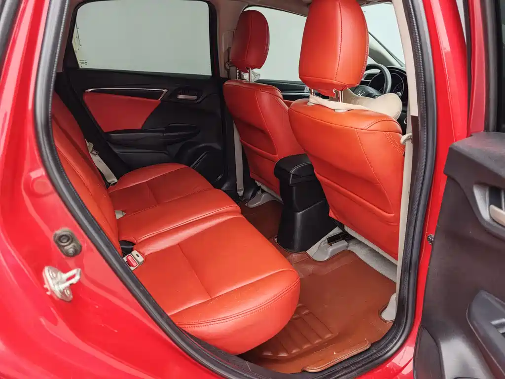 Honda Fit 2015 — фото 11