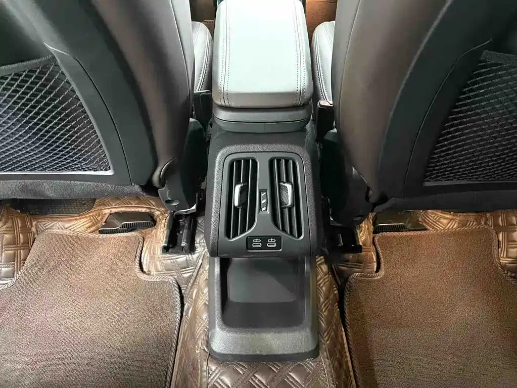 BMW X1 2023 — фото 15