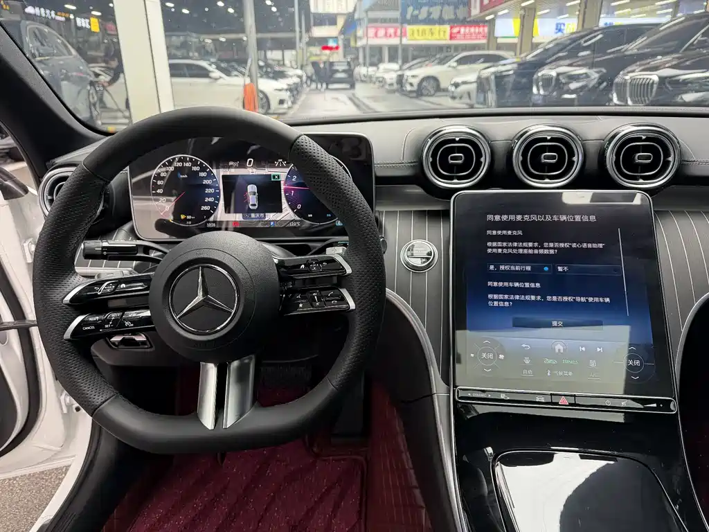 Mercedes-Benz C-Class 2023 — фото 8