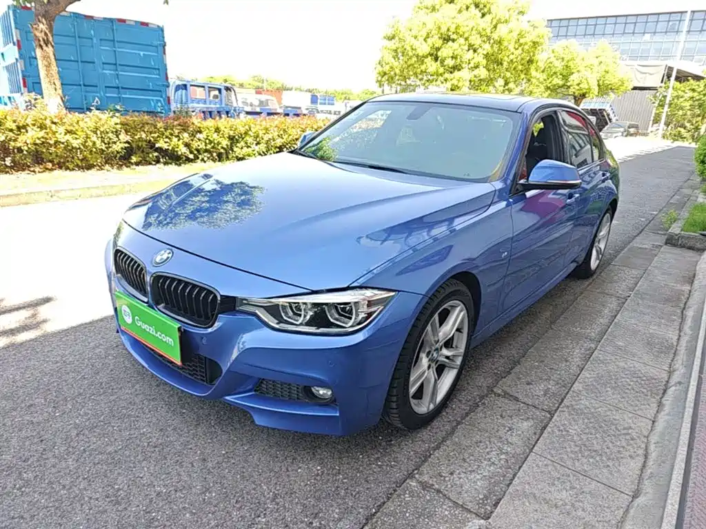 BMW 3 Series 2019 — фото 1