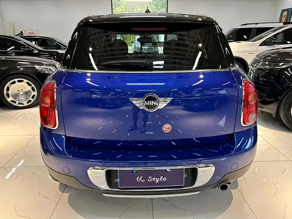MINI Countryman 2015