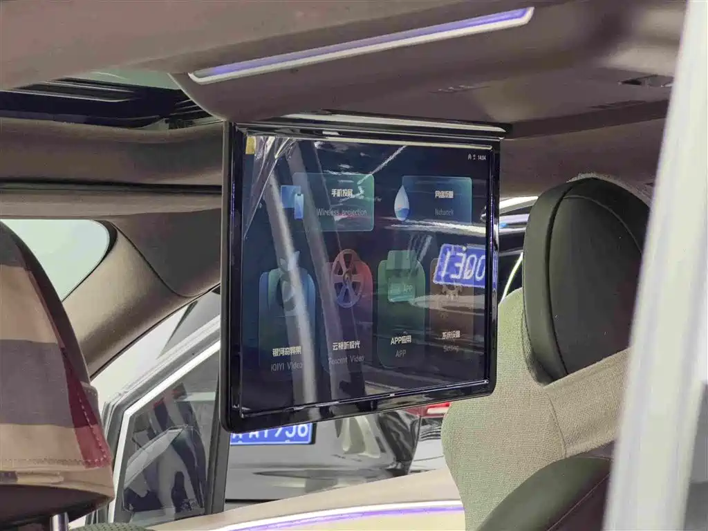 Toyota Sienna 2024 — фото 14