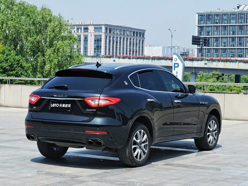 Maserati Levante 2018 — фото 4