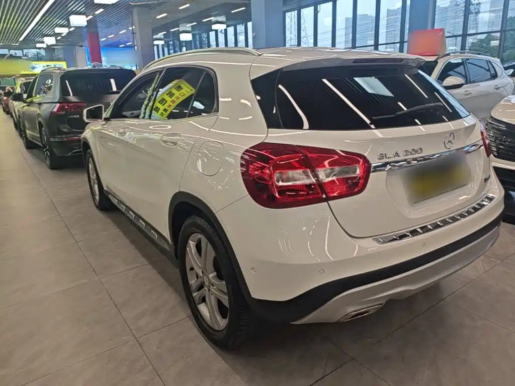 Mercedes-Benz GLA 2016 — фото 5