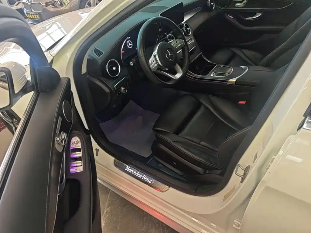 Mercedes-Benz C-Class 2021 — фото 16