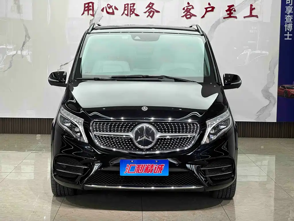 Mercedes-Benz V-Class 2022 — фото 2
