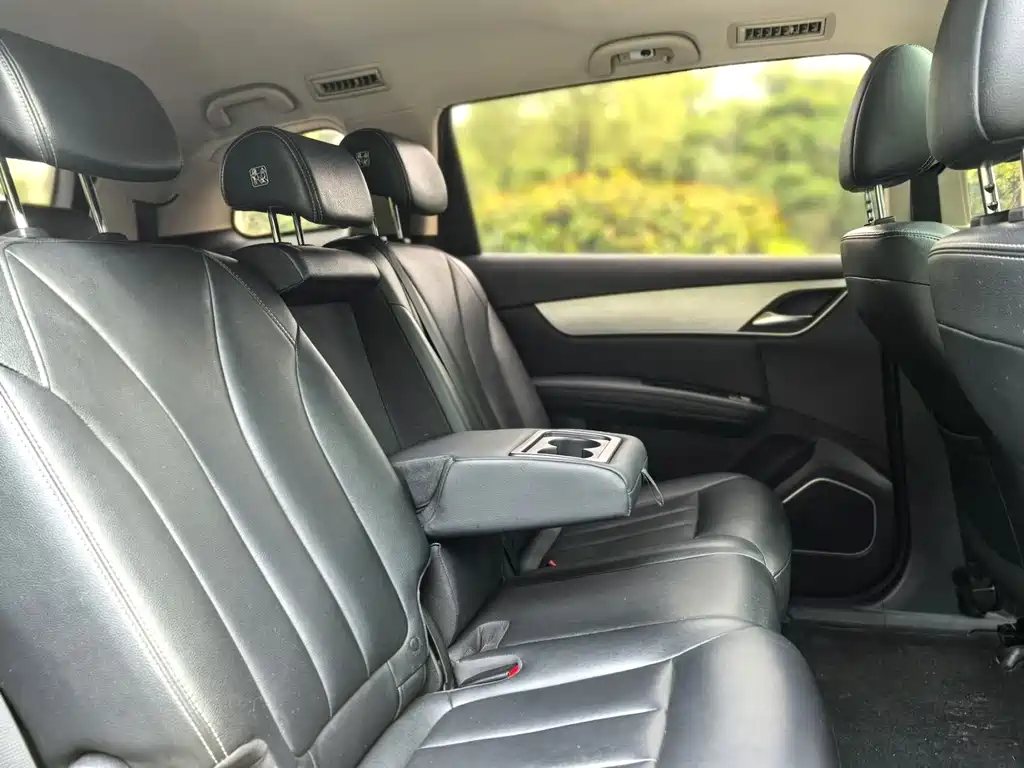 BYD MAX 2021 — фото 12