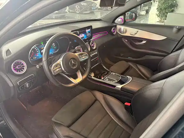 Mercedes-Benz C-Class 2021