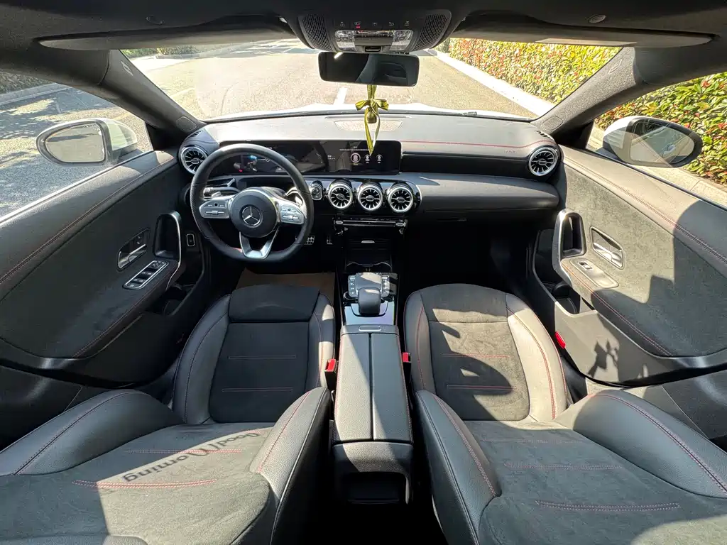 Mercedes-Benz CLA 2022 — фото 16