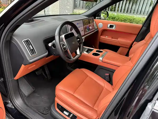 Li Auto L8 2023