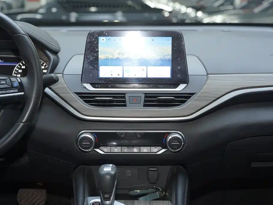 Nissan Teana 2021 — фото 11