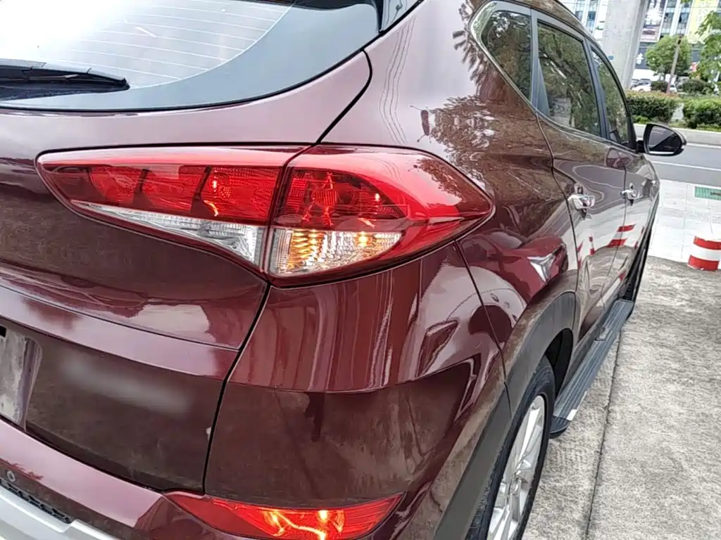 Hyundai Tucson 2016 — фото 8