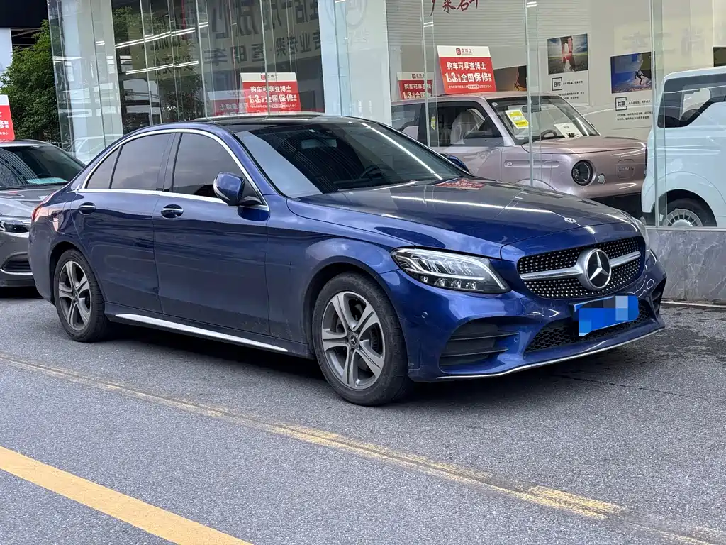 Mercedes-Benz C-Class 2019 — фото 3