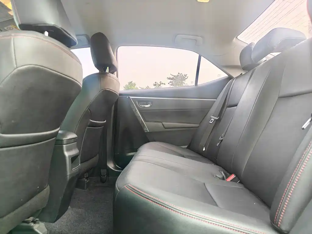 Toyota Corolla 2019 — фото 17