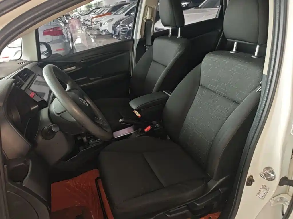 Honda Fit 2017 — фото 15