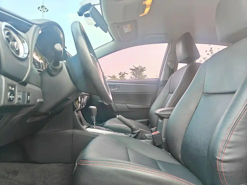 Toyota Corolla 2019 — фото 14