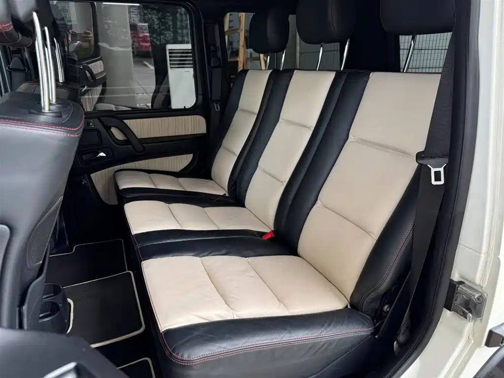 Mercedes-Benz G-Class 2015 — фото 10