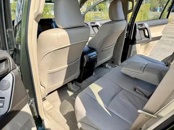 Toyota Prado 2010