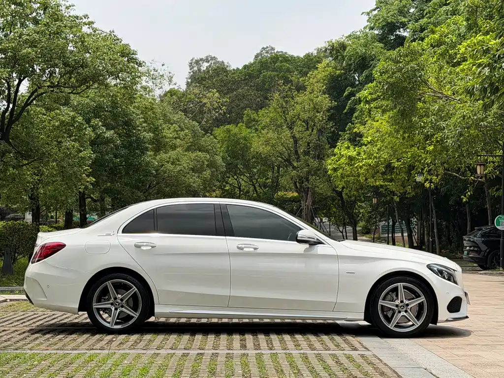 Mercedes-Benz C-Class 2018 — фото 5