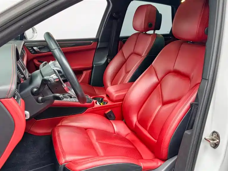 Porsche Macan 2015 — фото 12