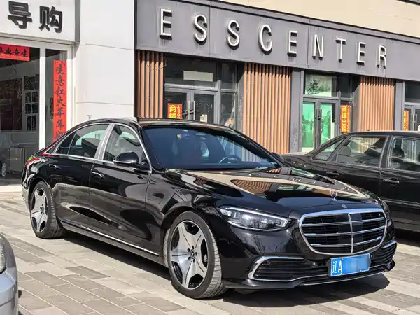 Mercedes-Benz S-Class 2023