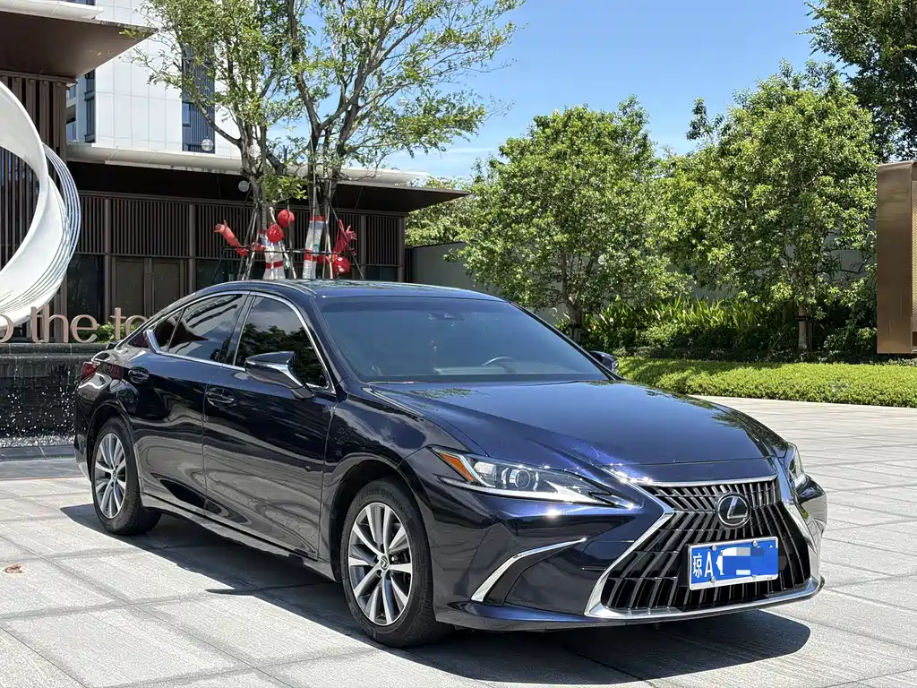 Lexus ES 2021 — фото 4