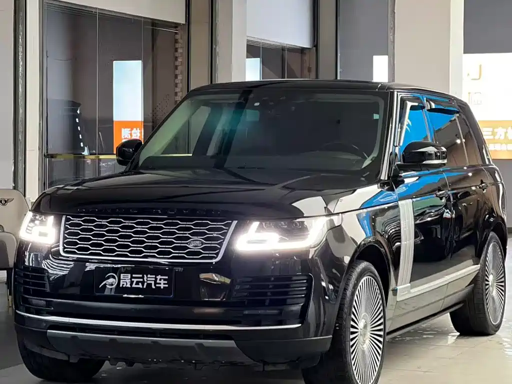 Land Rover Range Rover 2019 — фото 1