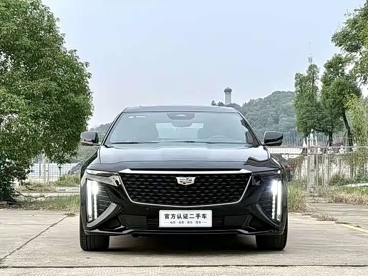 Cadillac CT6 2023