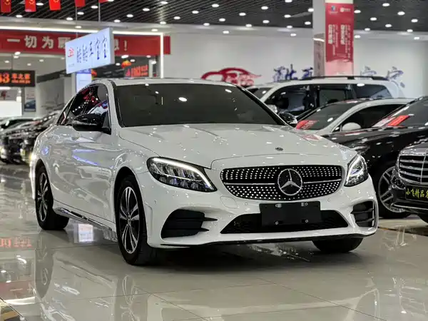 Mercedes-Benz C-Class 2020