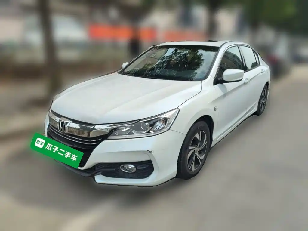Honda Accord 2017 — фото 1