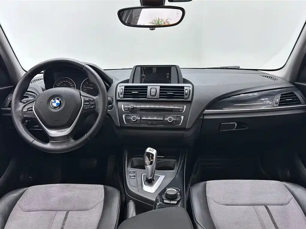 BMW 1 Series 2013 — фото 9