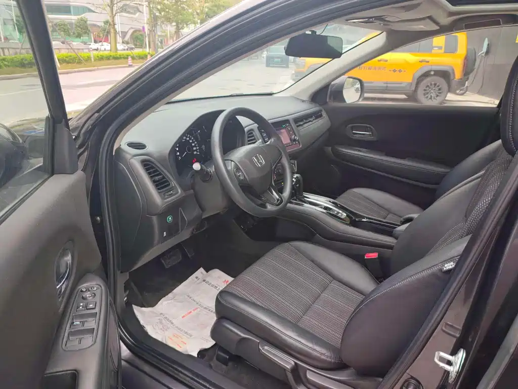 Honda Vezel 2018 — фото 11