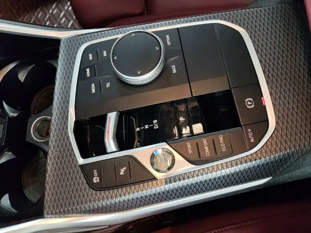BMW i3 2024 — фото 14
