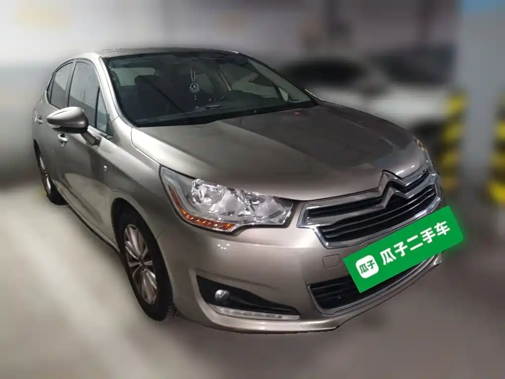 Citroën C4L 2015 — фото 23