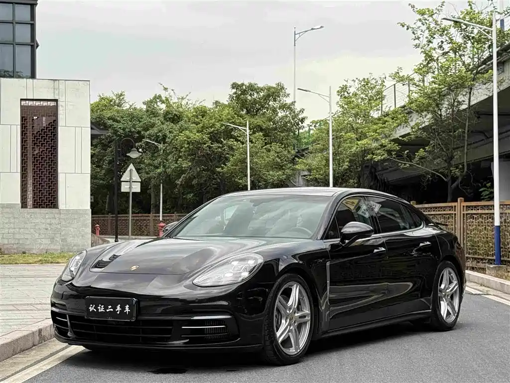 Porsche Panamera 2019 — фото 12