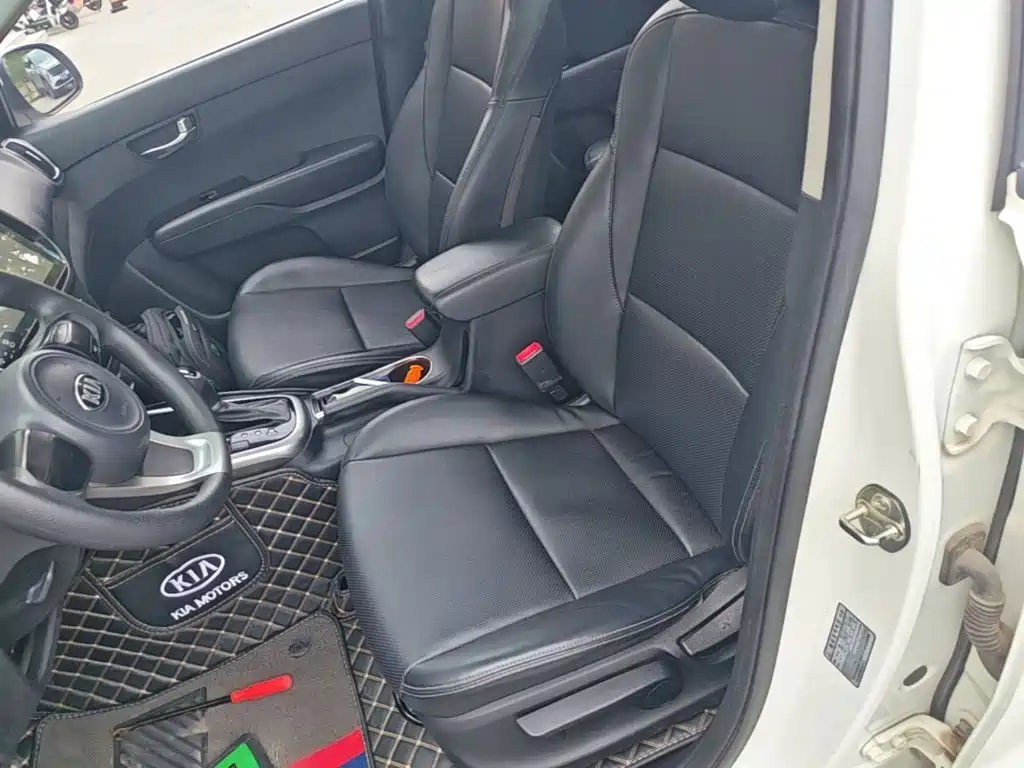 Kia KX3 2016 — фото 15