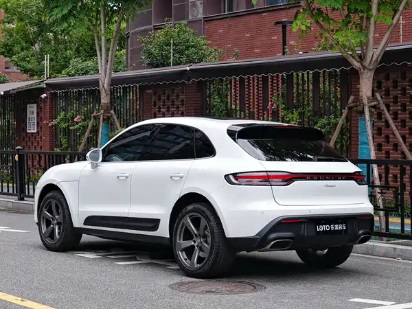 Porsche Macan 2026