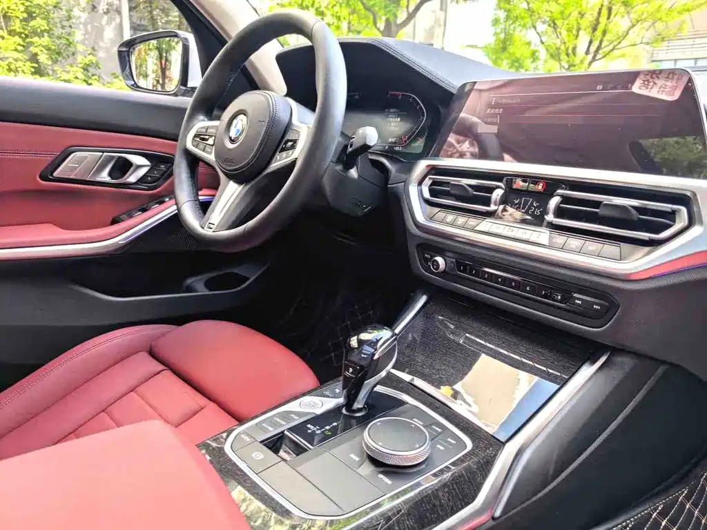 BMW 3 Series 2021 — фото 11