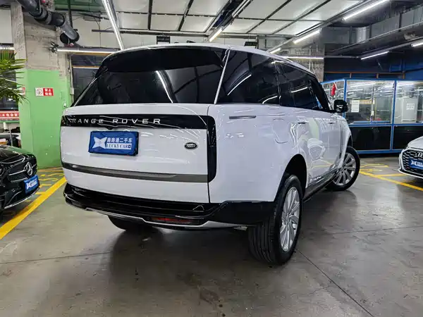 Land Rover Range Rover 2025